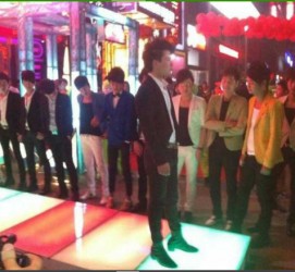 顺德深圳夜总会伴游模特雇用(深圳KTV模特雇用)