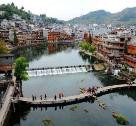 顺德长沙旅游攻略(长沙旅游攻略景点必去二日游)