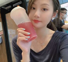 顺德雇用网红商务伴游女(雇用网红商务伴游女员工)