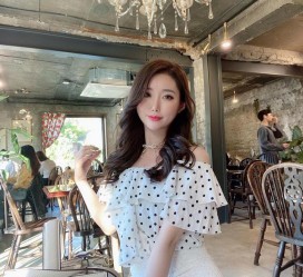 顺德想做兼职模特一般去哪找路子(想做兼职模特一般去哪找路子好)