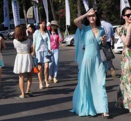 顺德上海商务伴游男雇用(上海雇用高端伴游一天20万)