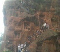 顺德乐山旅游攻略(乐山旅游攻略自由行路线推荐)