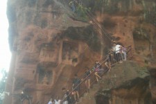 顺德乐山旅游攻略(乐山旅游攻略自由行路线推荐)
