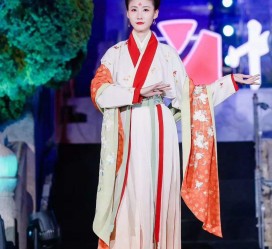顺德汉服模特是哪种兼职的吗(网上雇用古拆汉服模特可信吗)