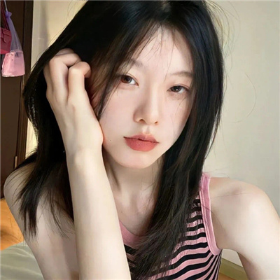顺德顶级商务伴游：精致品尝，超越期望的不凡体验  