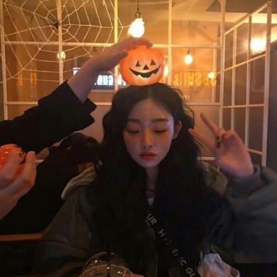 顺德伴游玩耍释放压力，尽情放松表情