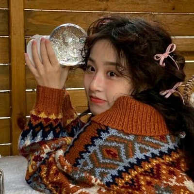 顺德伴游女生郑晓涵的资料
