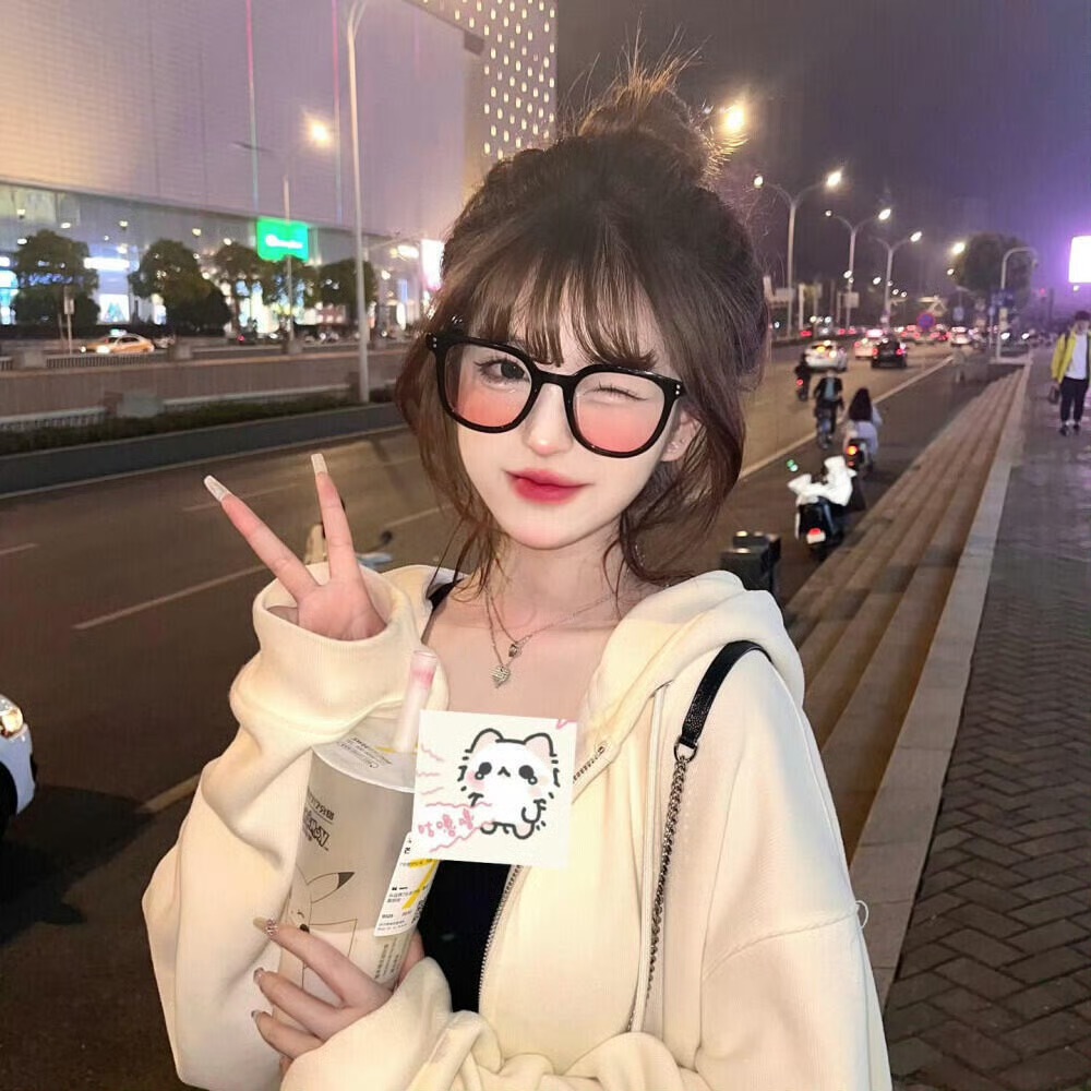 顺德伴游女生KIKI的资料