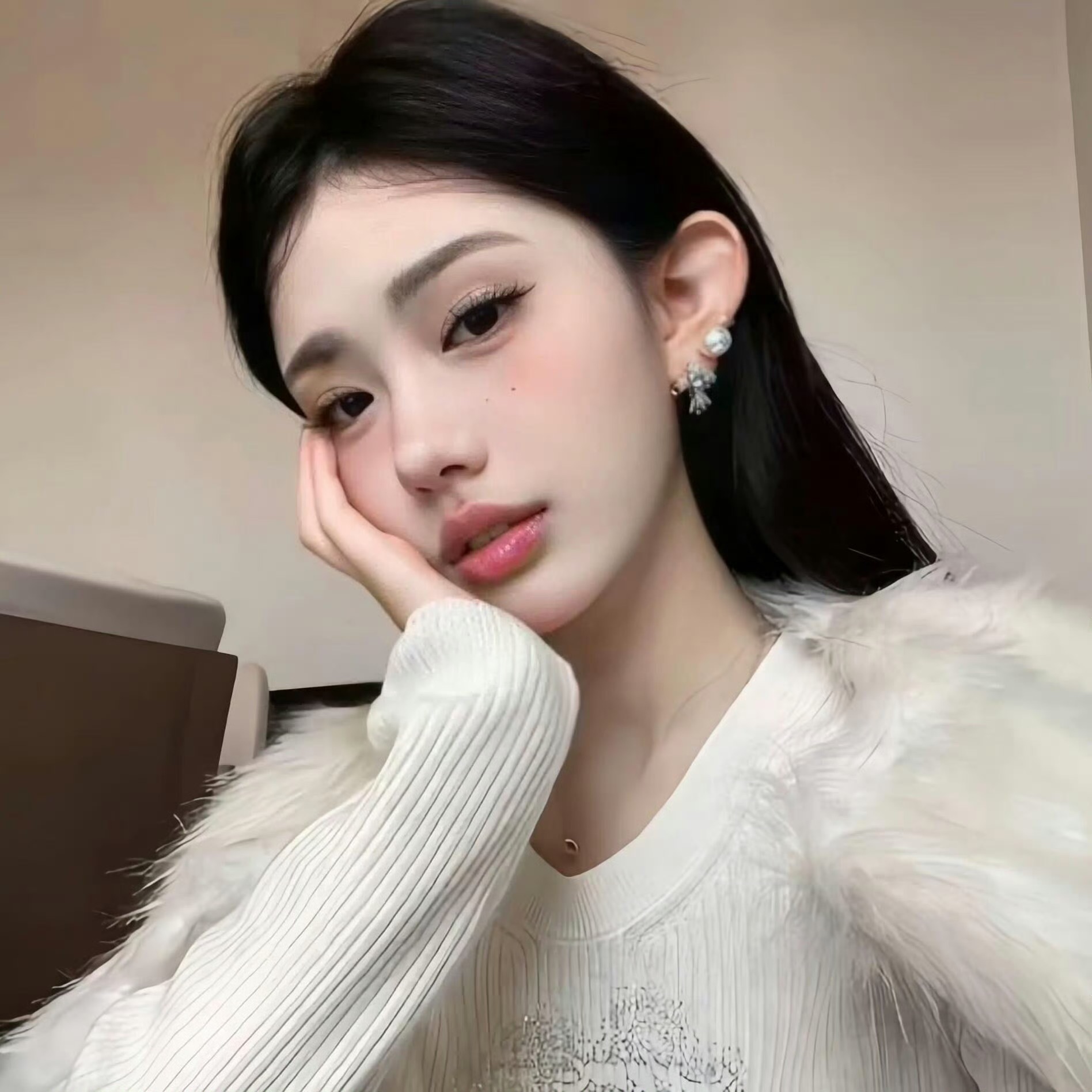 顺德伴游女生沈梦蝶的资料