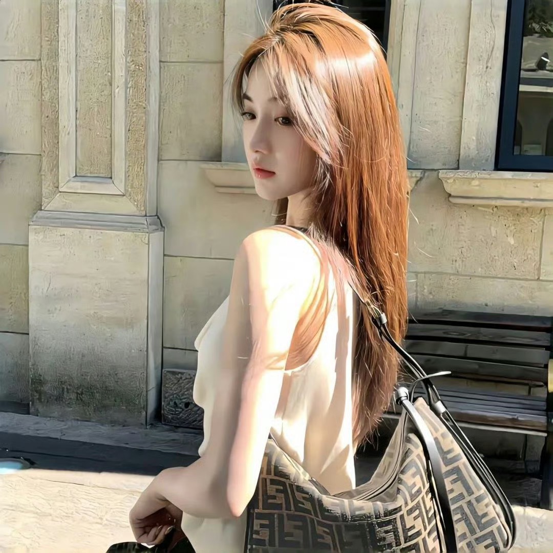 顺德伴游女生夏夏的资料