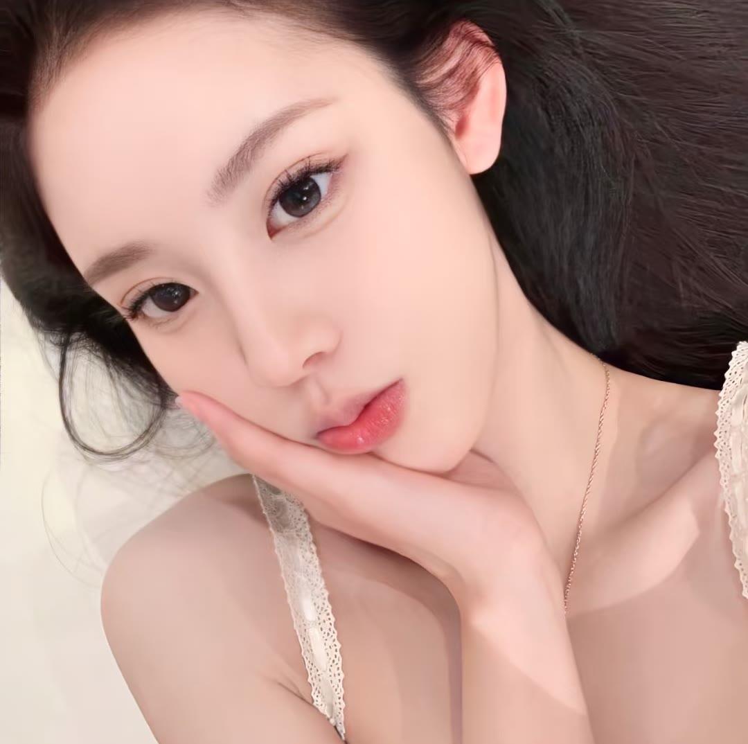 顺德伴游女生佛白易的资料