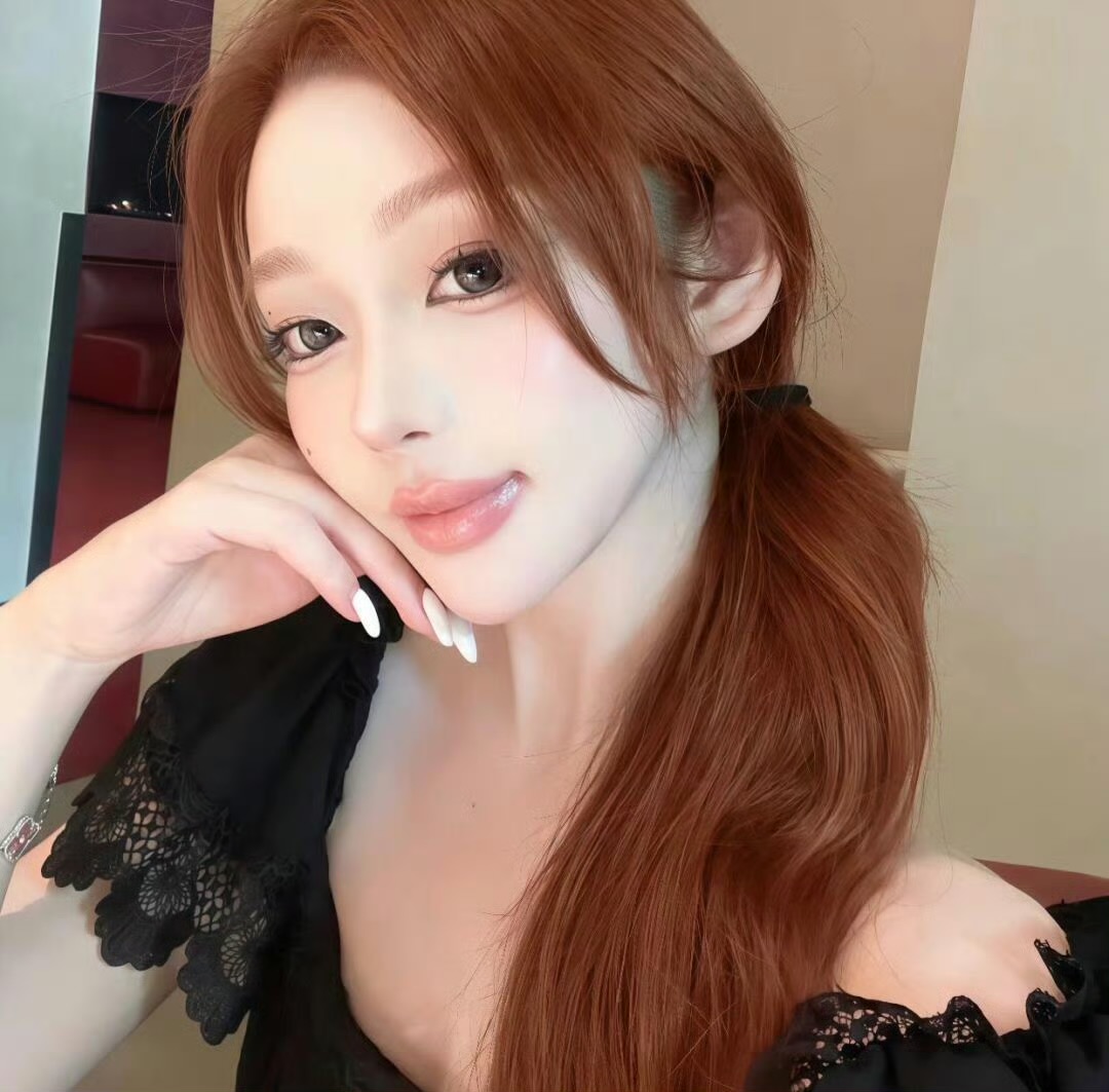 顺德伴游女生 | Victoria LiLI的资料